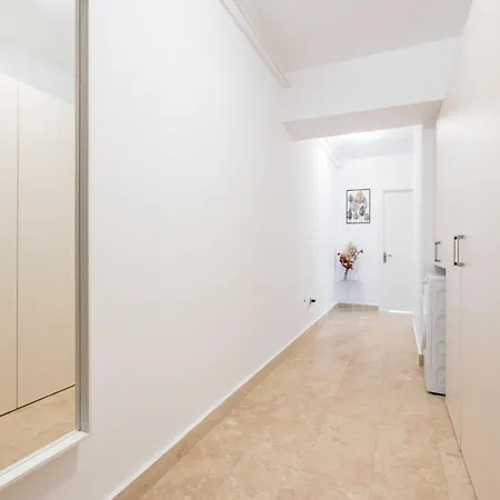 Ferienwohnung Skyline - Premium 1Br In Timpuri Noi Bukarest Exterior foto