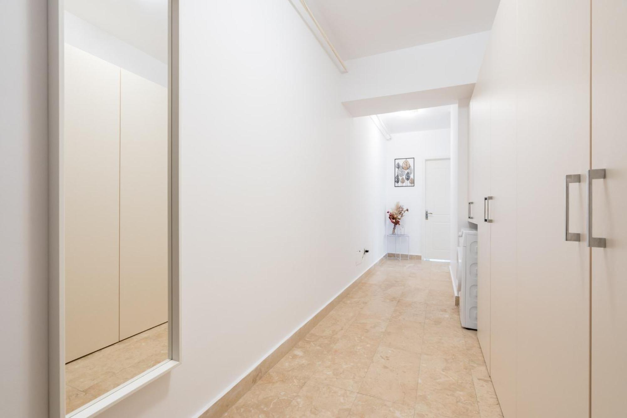 公寓 Skyline - Premium 1br In Timpuri Noi 布加勒斯特
